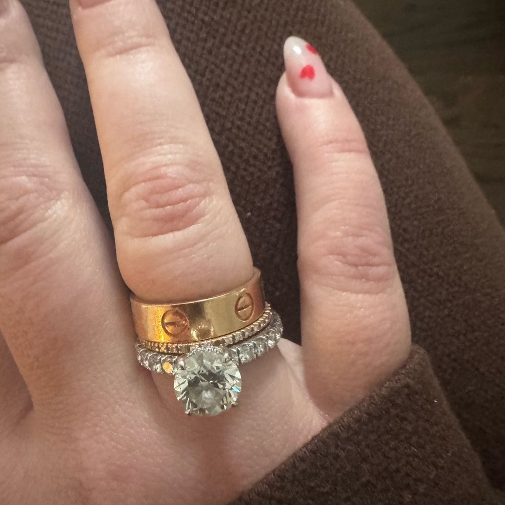 Cartier Classic Rose Gold Love Ring - Picture 7 of 8